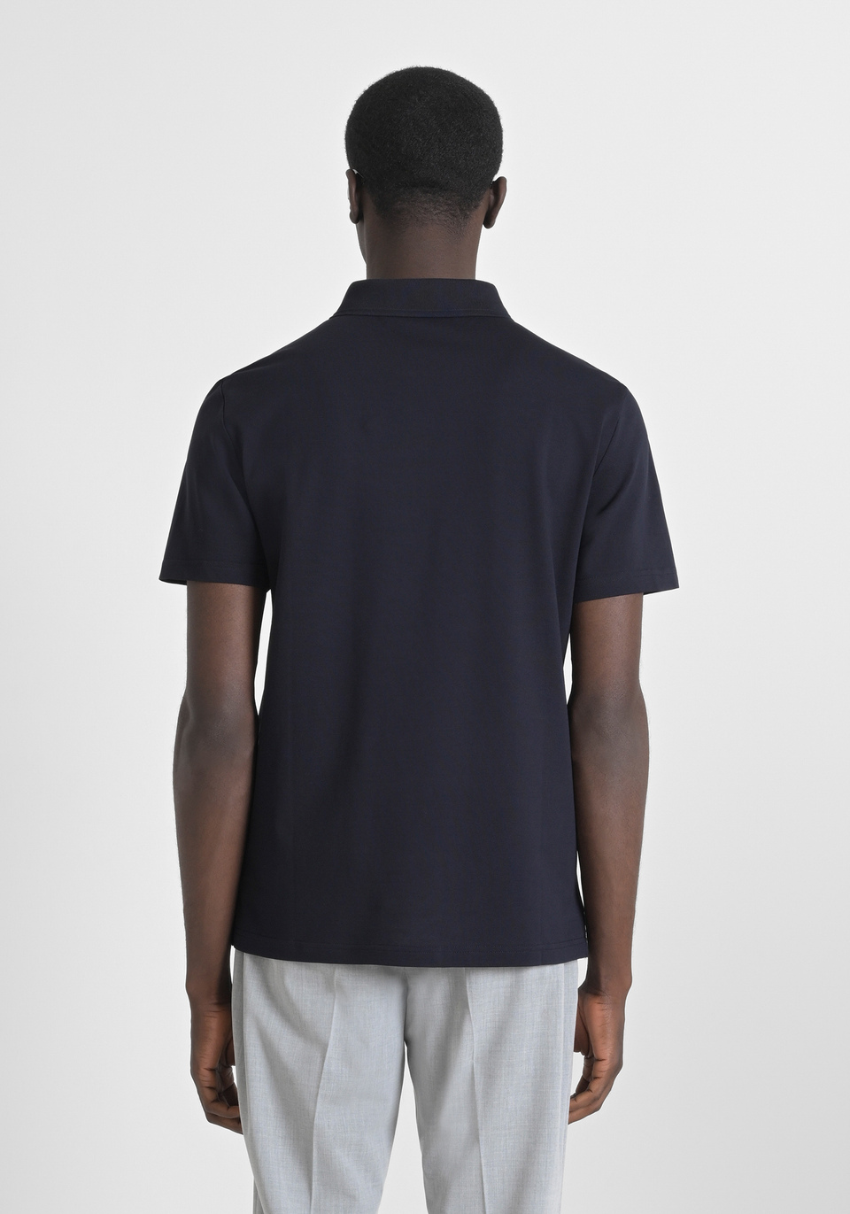 POLO REGULAR FIT IN PIQUET DI COTONE CON PATCH - Antony Morato Online Shop