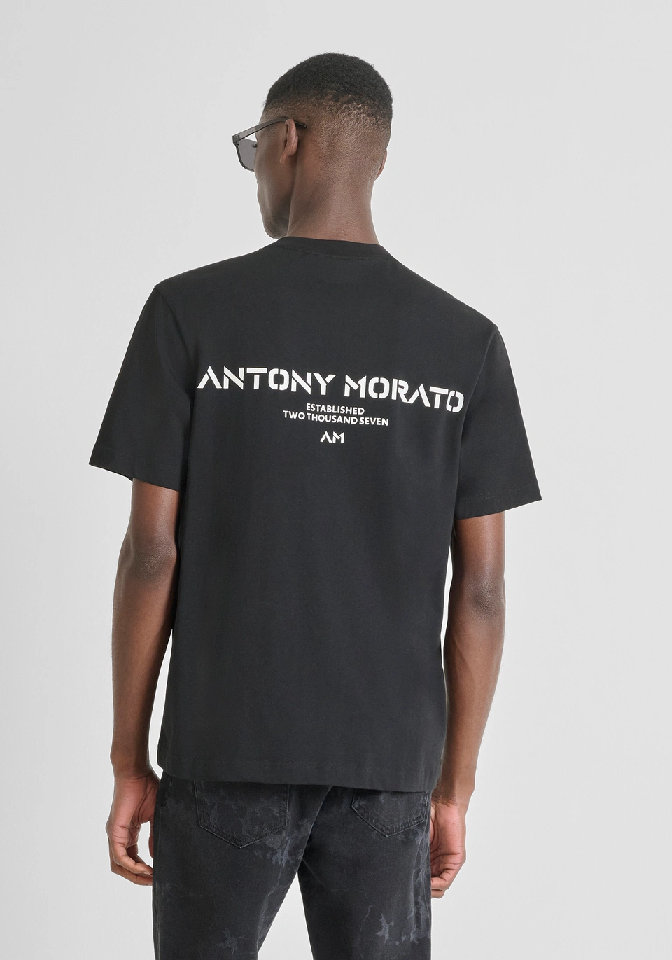 RELAXED FIT T-SHIRT IN COTTON WITH CONTRAST LOGO ON BACK - Antony Morato Online Shop