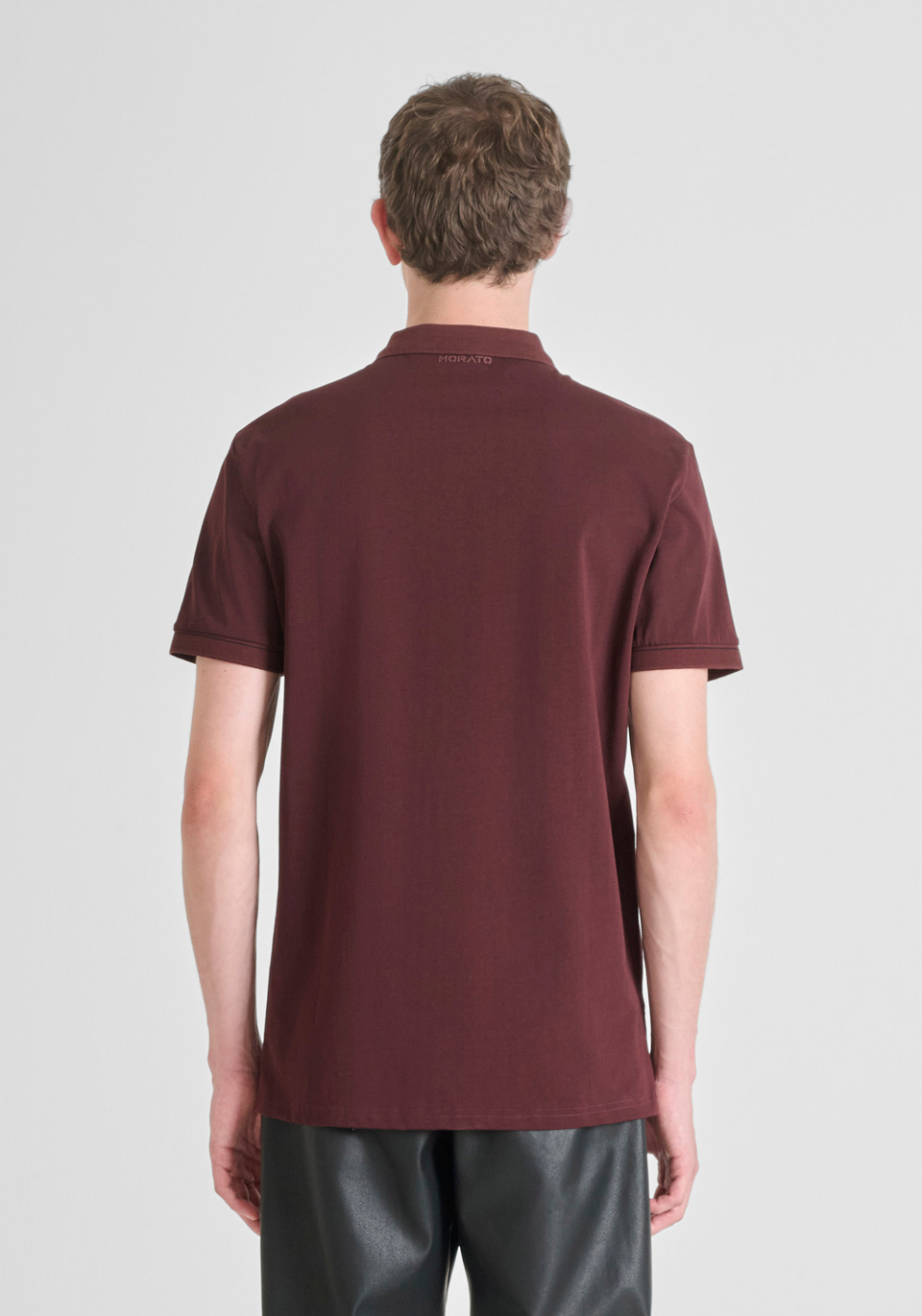 T-SHIRT SLIM FIT AUS BAUMWOLL-JERSEY MIT KLEINEM TIGER-LOGO - Antony Morato Online Shop