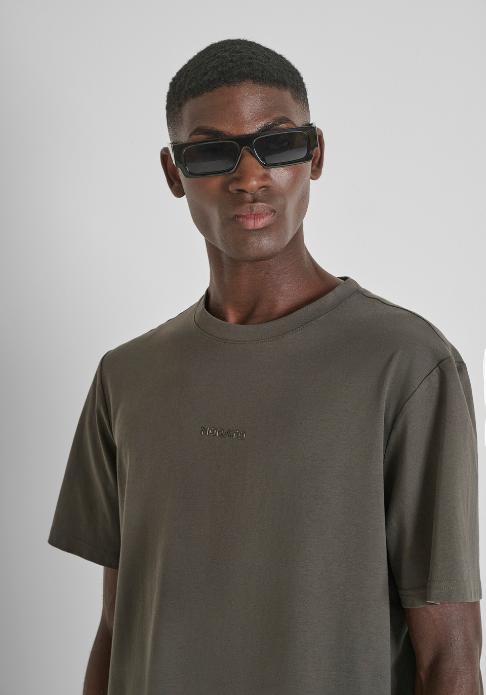 RELAXED FIT COTTON JERSEY T-SHIRT WITH SPONGE-EFFECT PRINTED LOGO - Antony Morato Online Shop