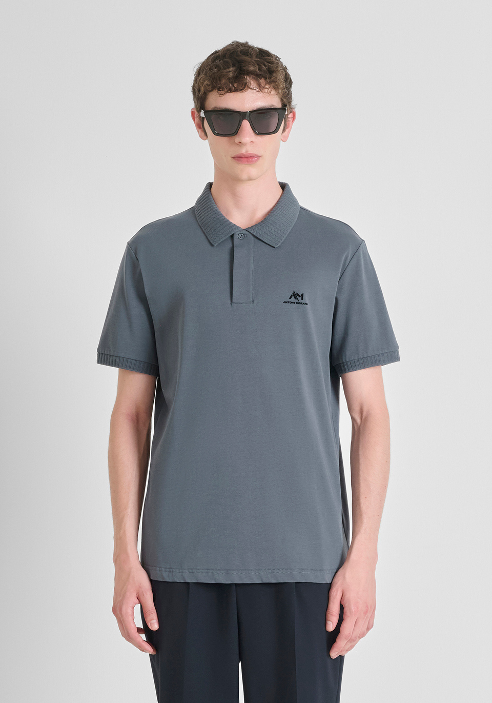 POLO REGULAR FIT EN JERSEY DE COTON AVEC LOGO CAOUTCHOUC - Antony Morato Online Shop