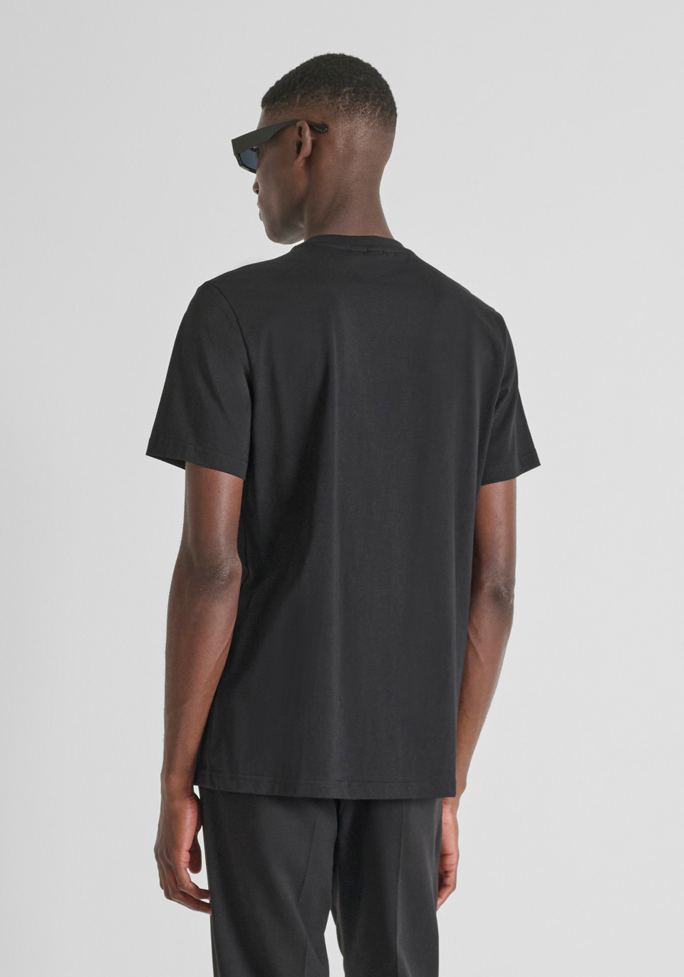 T-SHIRT REGULAR FIT IN JERSEY DI COTONE CON STAMPA FOTOGRAFICA - Antony Morato Online Shop