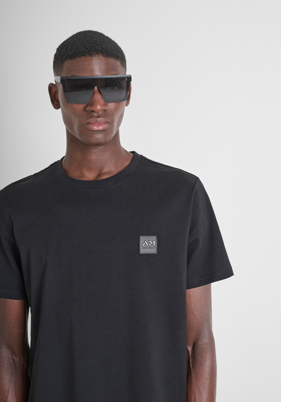 REGULAR FIT COTTON JERSEY T-SHIRT WITH SMALL LOGO PRINT - Antony Morato Online Shop