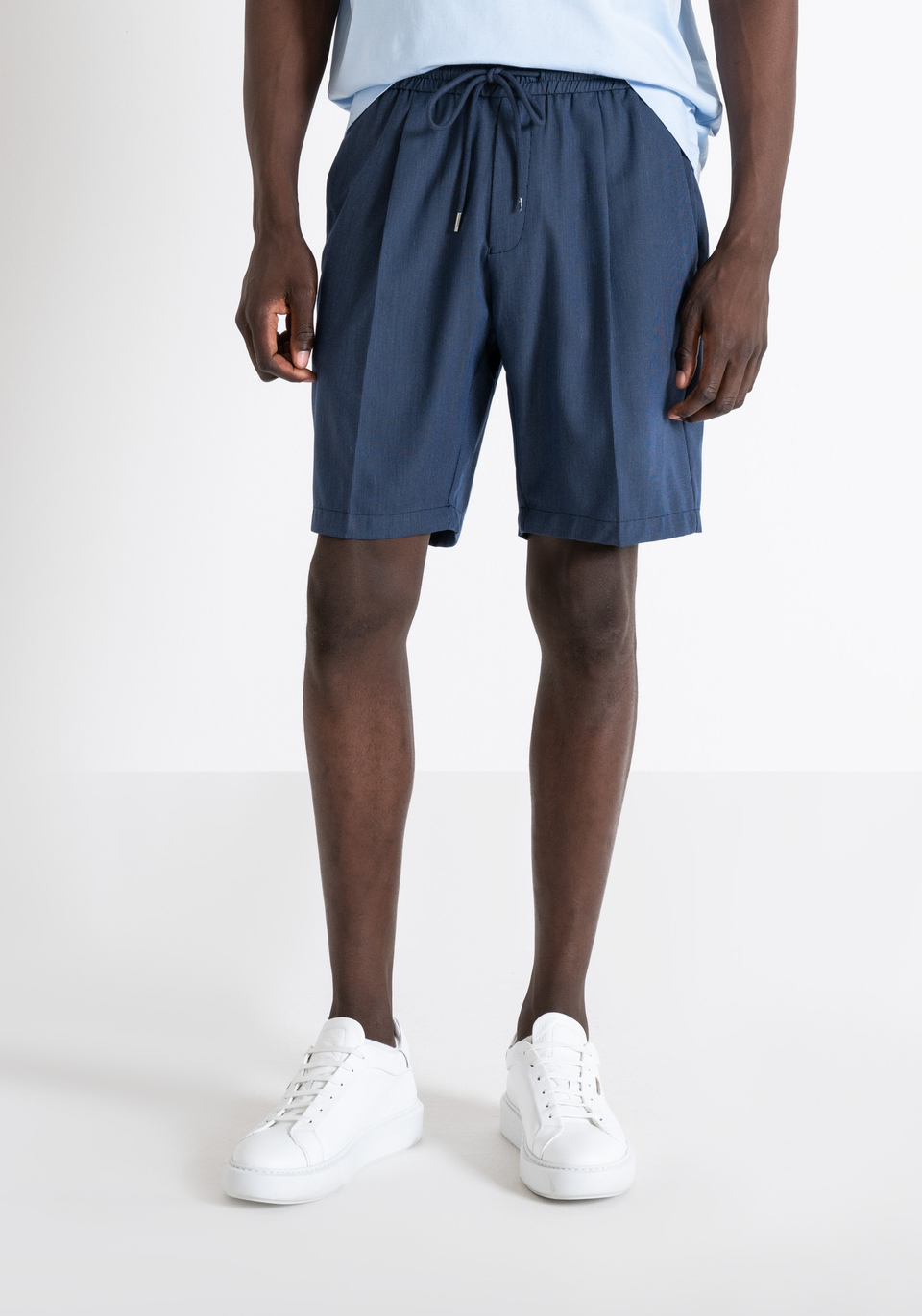 REGULAR FIT "NEIL" SHORTS WITH ELASTIC WAISTBAND AND DRAWSTRING - Antony Morato Online Shop