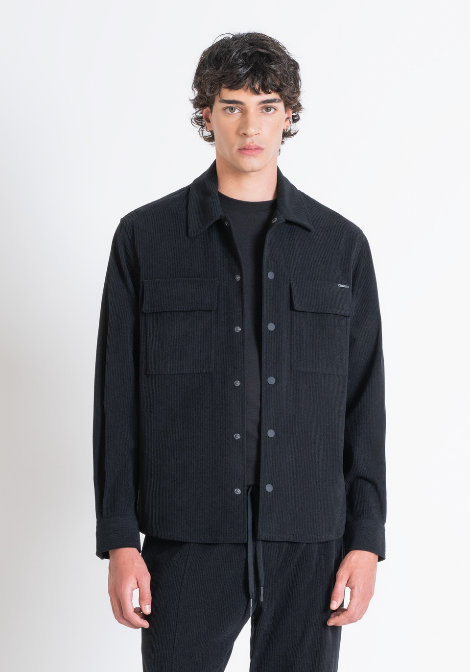 REGULAR FIT STRAIGHT CUT "BERLIN" SHIRT IN BLACK CORDUROY - Antony Morato Online Shop