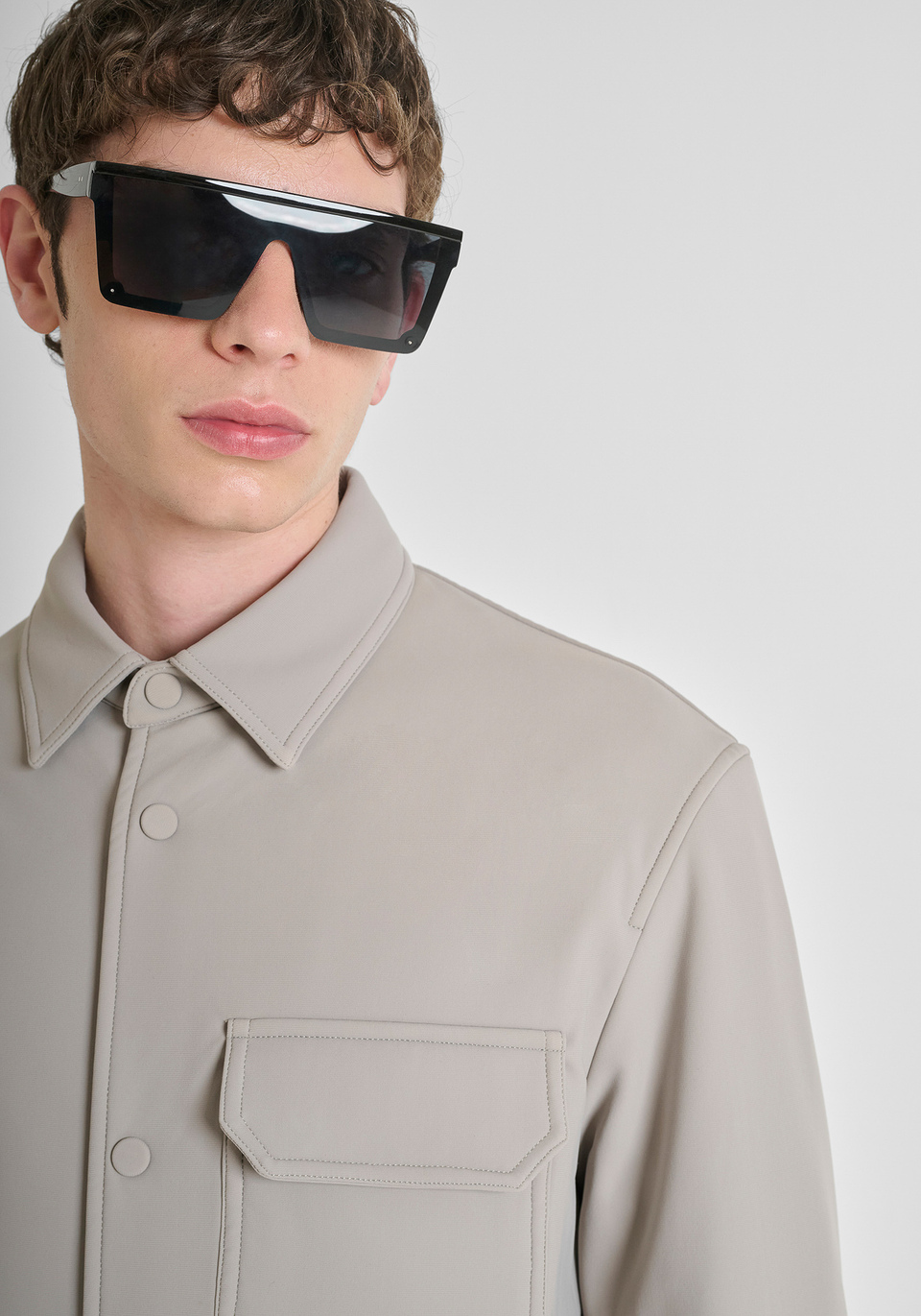 CHEMISE REGULAR FIT EN TISSU TECHNIQUE BI-STRETCH - Antony Morato Online Shop