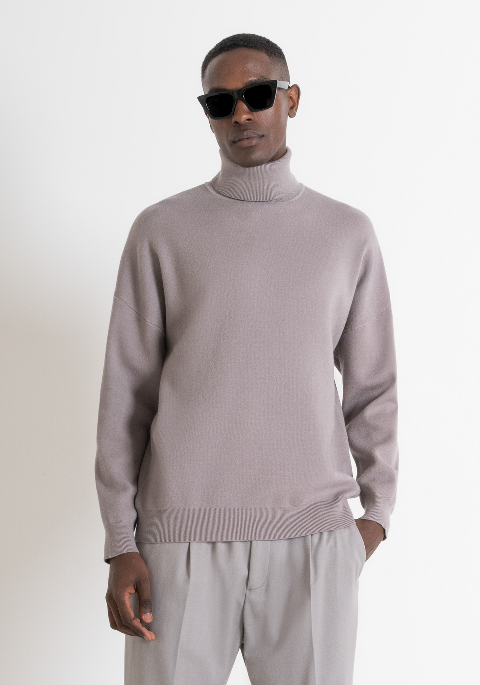 RELAXED FIT SWEATER IN VISCOSE AND NYLON BLEND - Antony Morato Online Shop