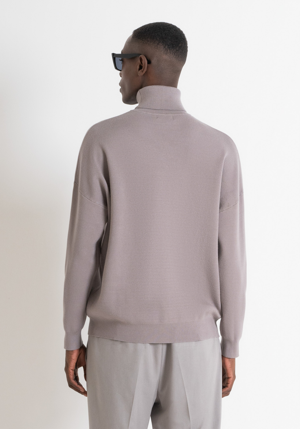 RELAXED FIT SWEATER IN VISCOSE AND NYLON BLEND - Antony Morato Online Shop