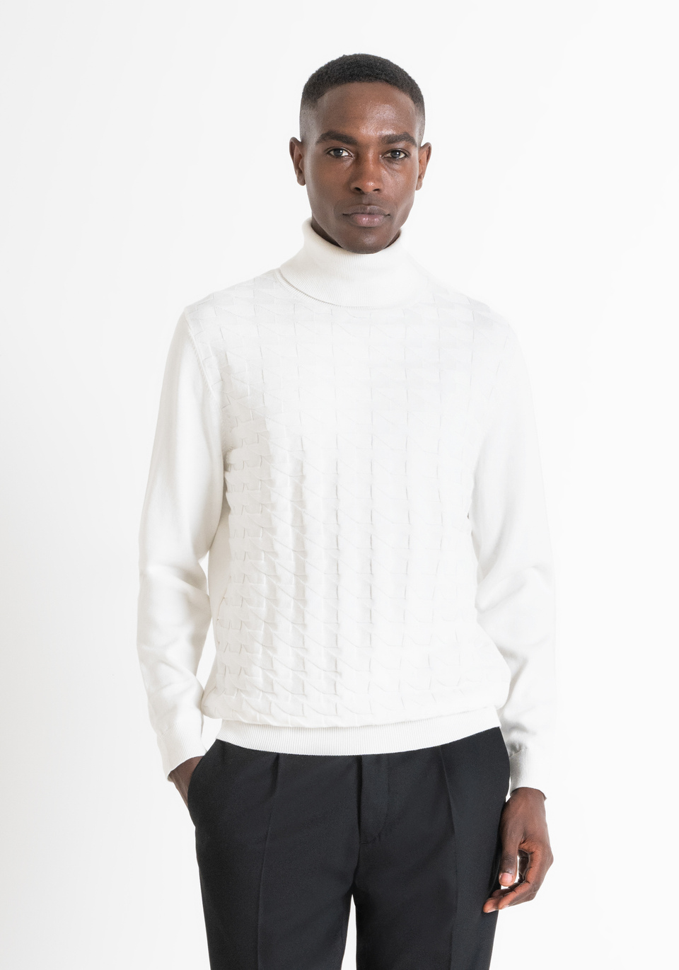 MAGLIA COLLO ALTO REGULAR FIT IN CALDO COTONE LAVORATO Antony Morato