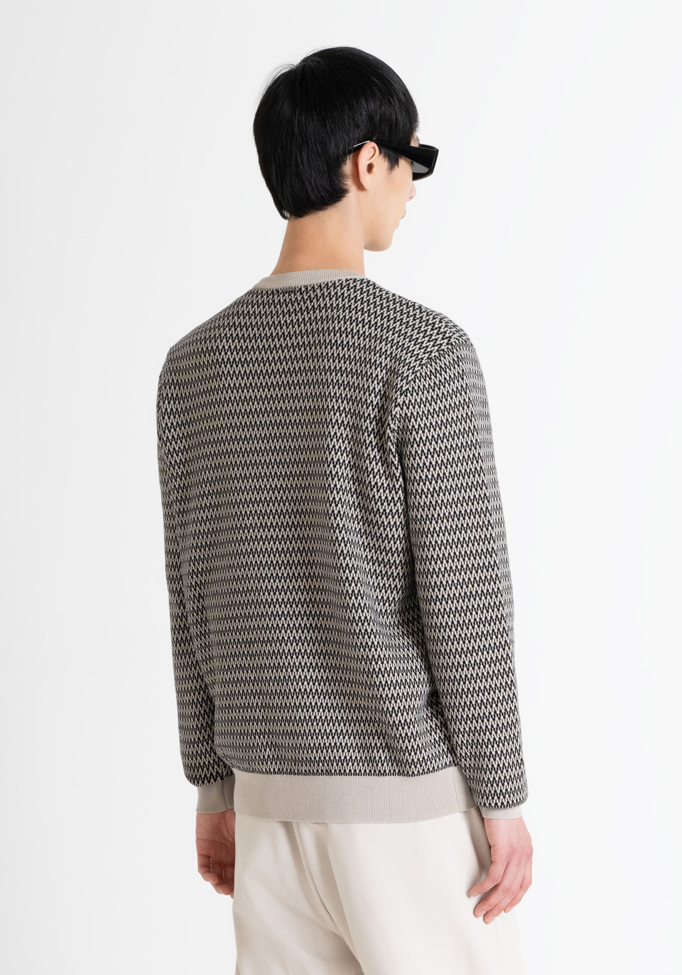 REGULAR FIT CREW-NECK SWEATER IN COTTON WITH STRIPED PATTERN - Antony Morato Online Shop