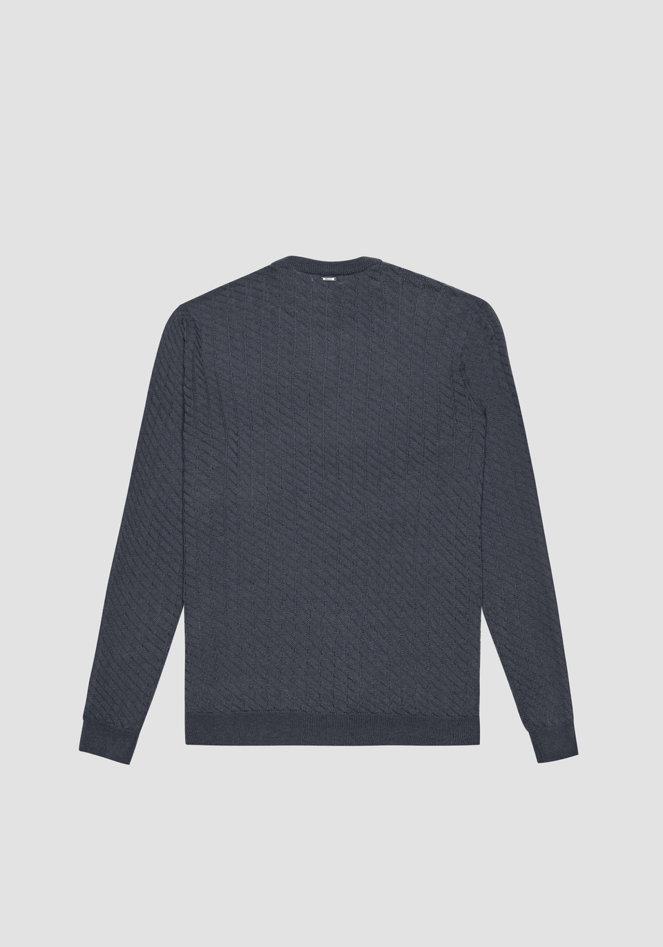 Woolen pullovers online 2025