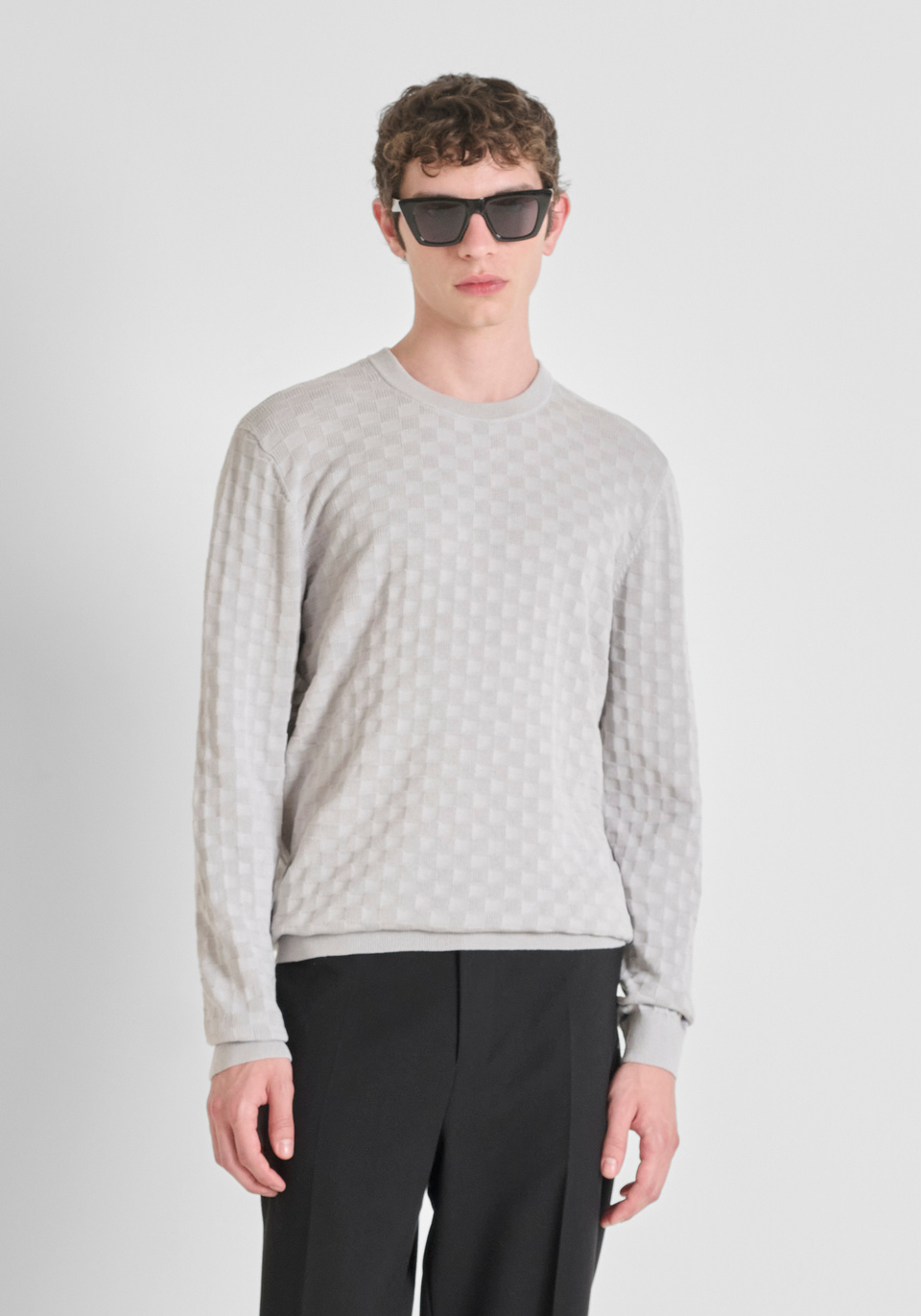 SUÉTER DE CUELLO REDONDO REGULAR FIT EN ALGODÓN CON MOTIVO JAQUARD - Antony Morato Online Shop