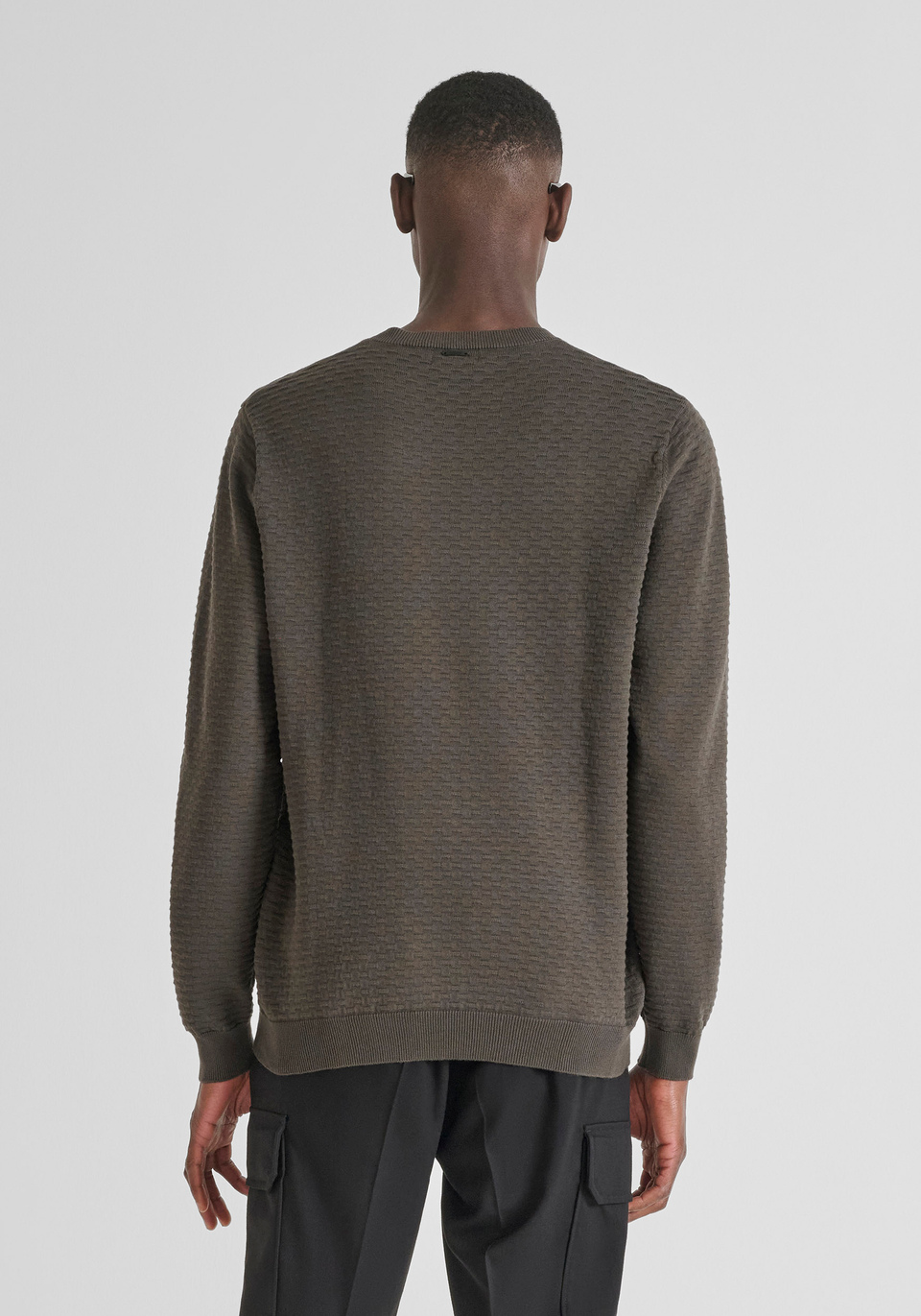 MAGLIA REGULAR FIT IN COTONE CON MOTIVO GEOMETRICO - Antony Morato Online Shop