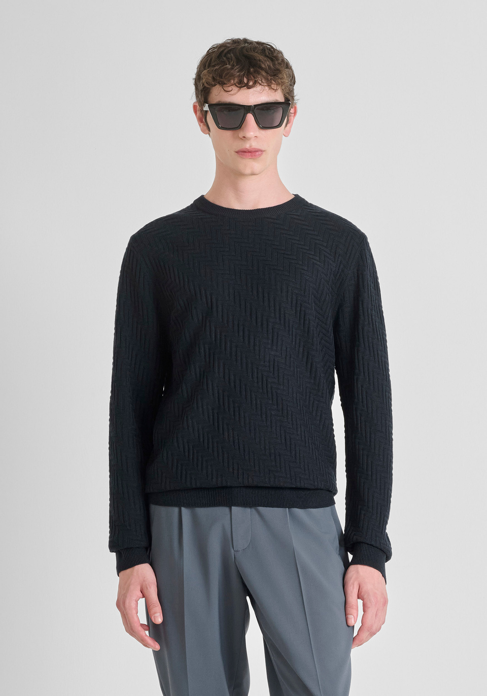 REGULAR FIT SWEATER IN WOOL WITH GEOMETRIC PATTERN - Antony Morato Online Shop