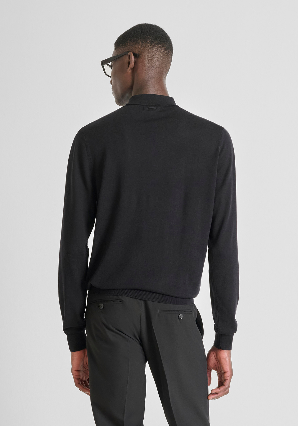 SUÉTER REGULAR FIT EN MEZCLA DE LANA EXTRASUAVE - Antony Morato Online Shop