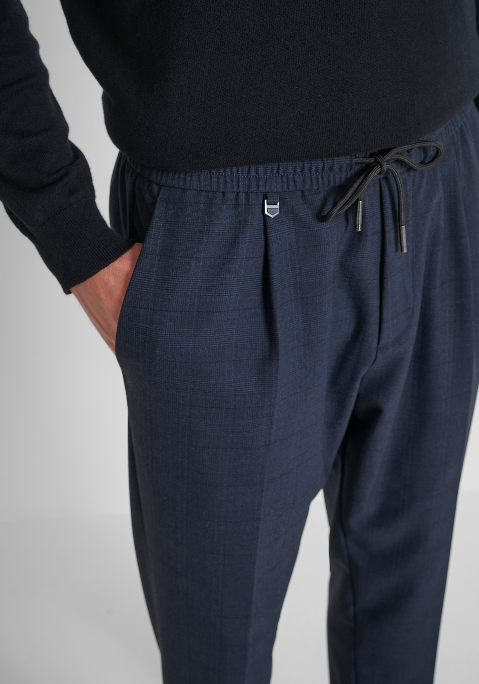 REGULAR FIT "NEIL" TROUSERS IN STRETCH VISCOSE BLEND WITH PATTERN - Antony Morato Online Shop