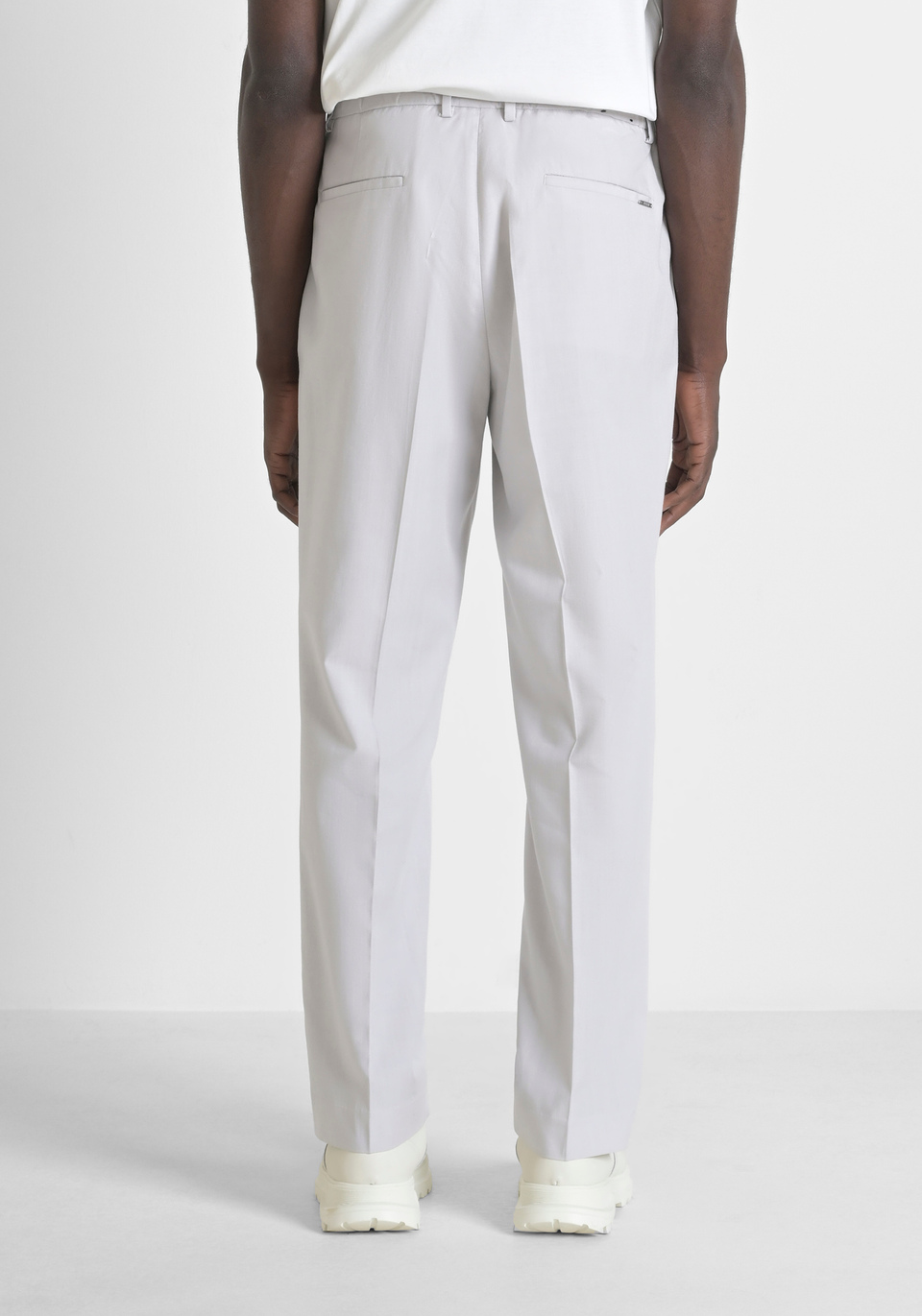 "EVAN" COTTON BLEND RELAXED FIT TROUSERS - Antony Morato Online Shop