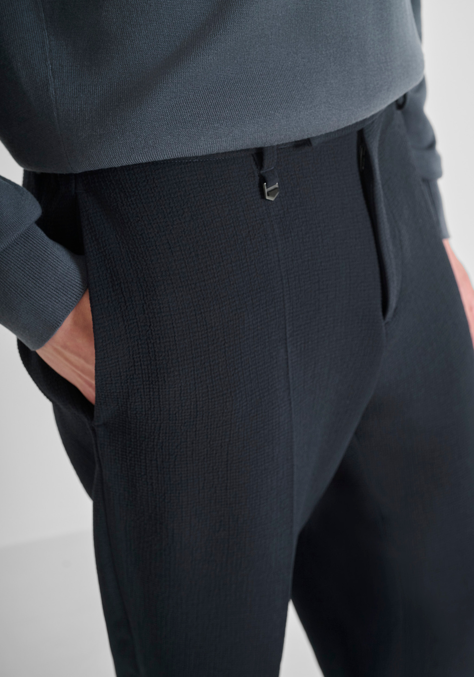 REGULAR FIT "CORA" STRAIGHT-LEG TROUSERS IN TECHNICAL FABRIC - Antony Morato Online Shop
