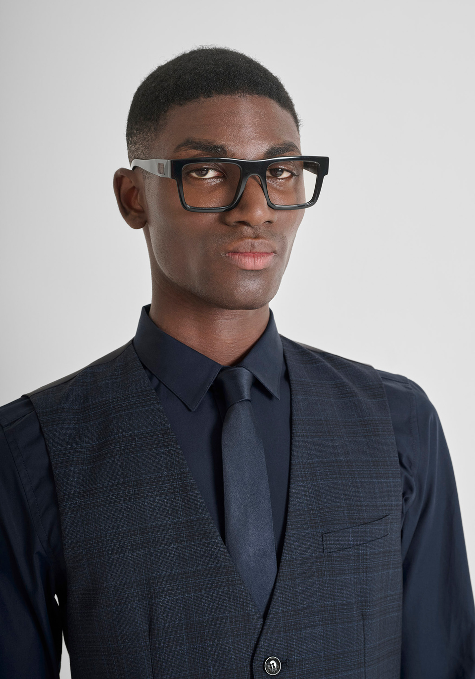 SLIM FIT WESTE AUS STRETCH-VISKOSE MIT PRINCE OF WALES MUSTER - Antony Morato Online Shop