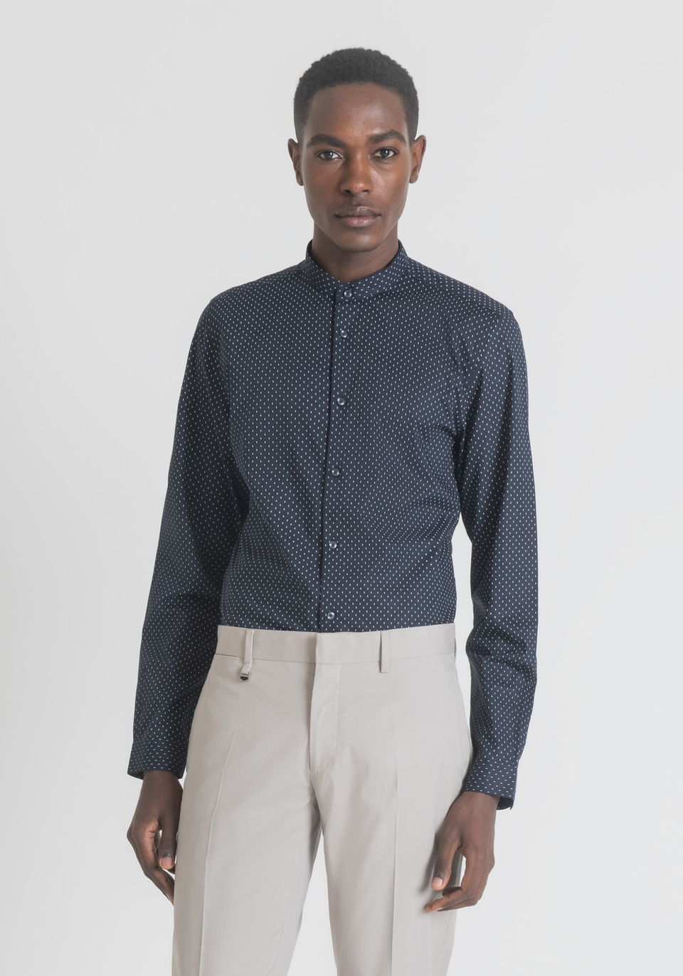 SLIM-FIT SHIRT IN SOFT-TOUCH PURE COTTON WITH KOREAN COLLAR AND POLKA DOT MICRO PATTERN - Antony Morato Online Shop
