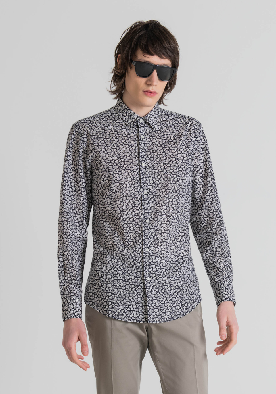 SLIM-FIT “NAPOLI” SHIRT IN 100% COTTON WITH AN ALL-OVER MICRO-FLOWER PRINT PATTERN - Antony Morato Online Shop