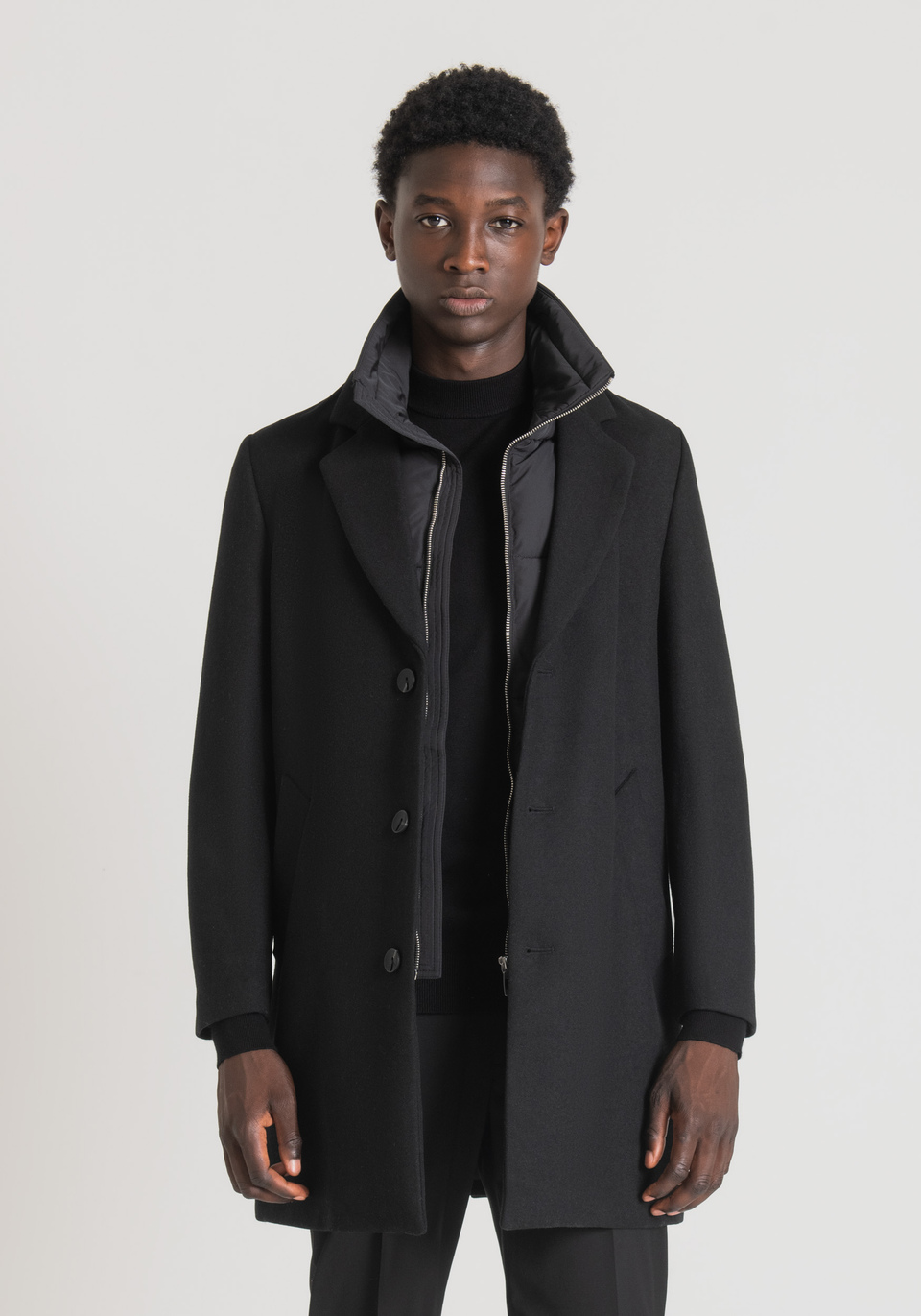"RUPERT" REGULAR FIT COAT IN WOOL AND CASHMERE BLEND WITH TECHNICAL FABRIC INSERT - Antony Morato Online Shop
