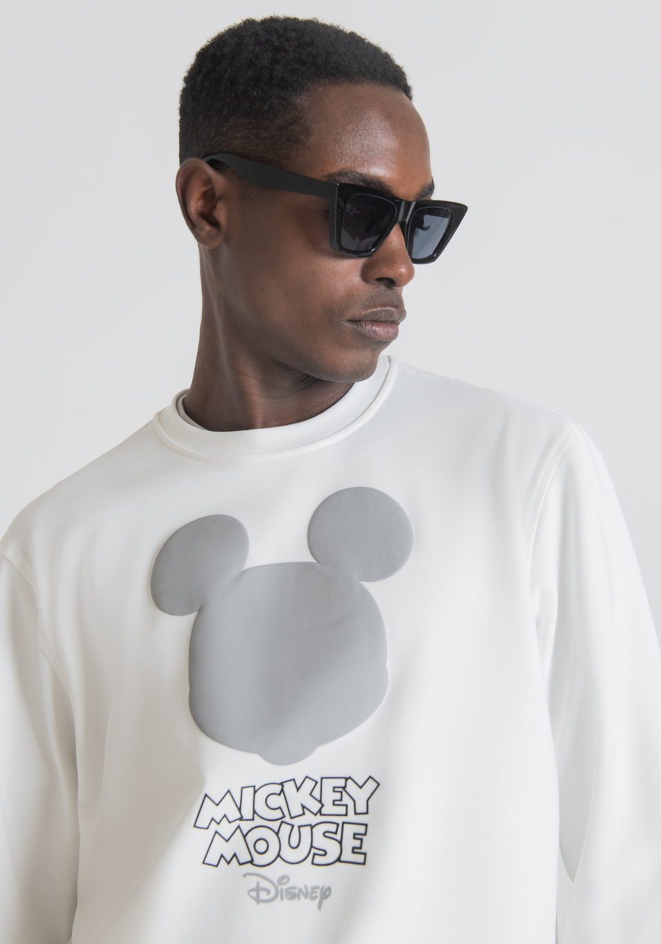 REGULAR FIT SWEATSHIRT IN COTTON BLEND WITH MICKEY MOUSE PRINT - Antony Morato Online Shop