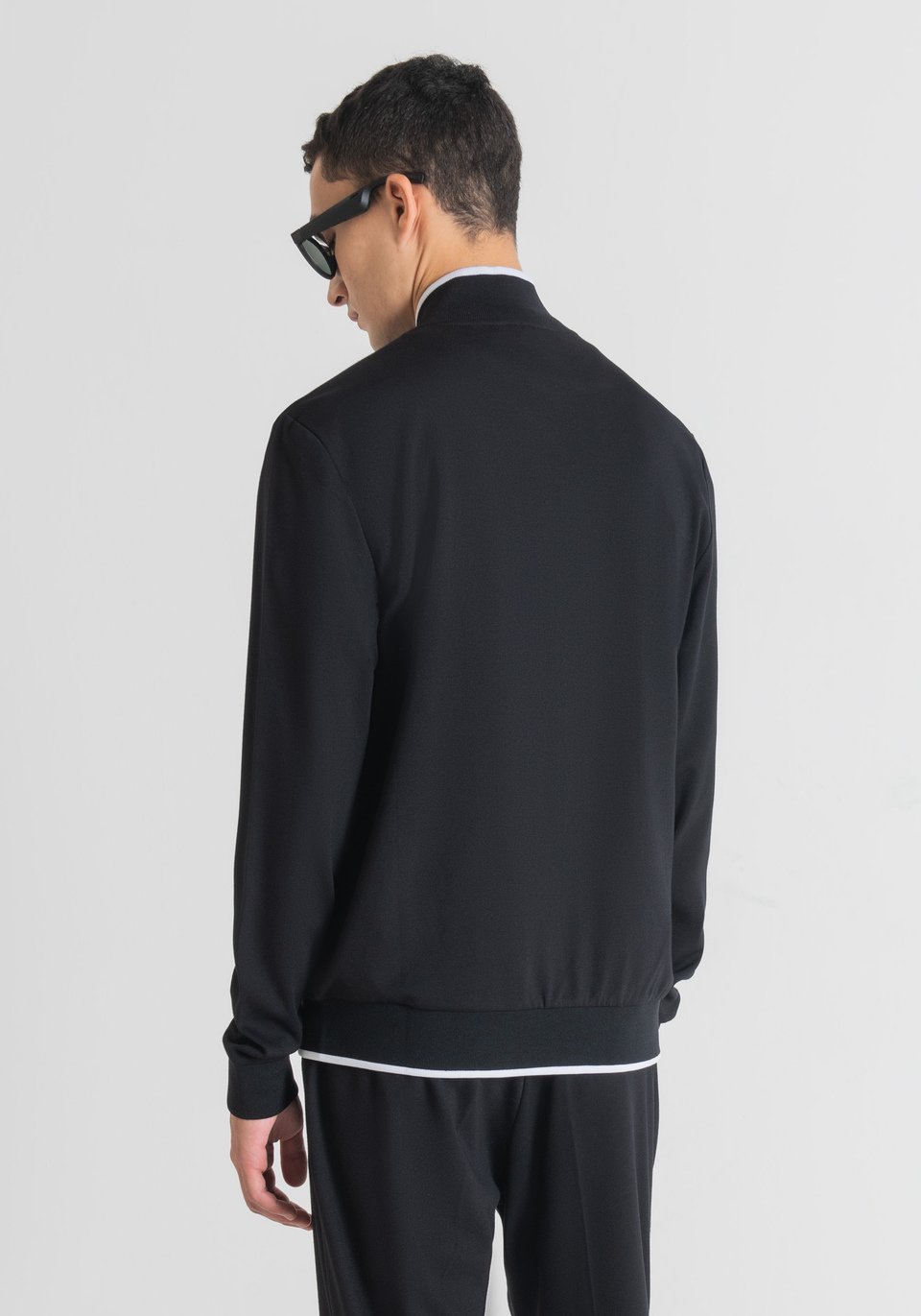 SLIM FIT SWEATSHIRT IN SCUBA BLEND WITH ZIP AND PATCH WITH RUBBERISED LOGO - Antony Morato Online Shop