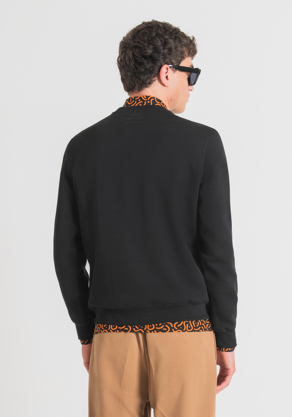 REGULAR FIT SWEATSHIRT IN SOFT COTTON BLEND WITH SPACE INVADERS PRINT - Antony Morato Online Shop