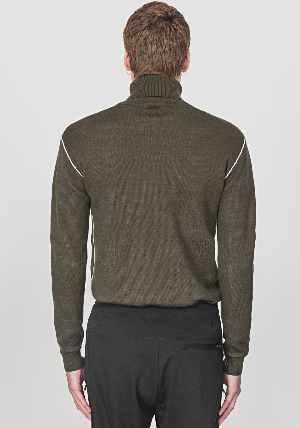 PULL À COL MONTANT EN LAINE MÉLANGÉE CHAUDE - Antony Morato Online Shop