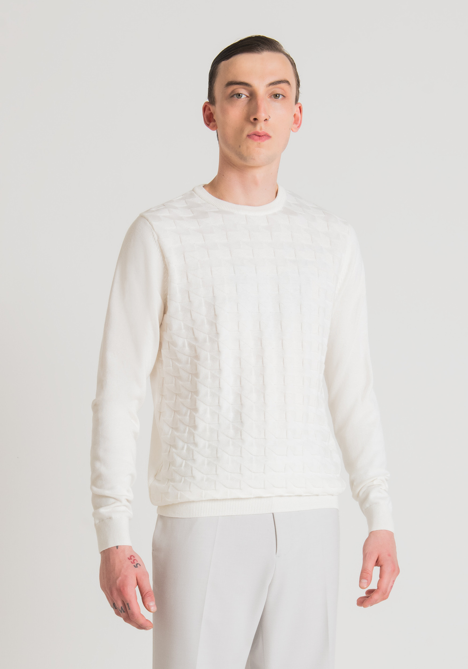 REGULAR FIT SWEATER IN 3D JACQUARD WOOL AND COTTON - Antony Morato Online Shop
