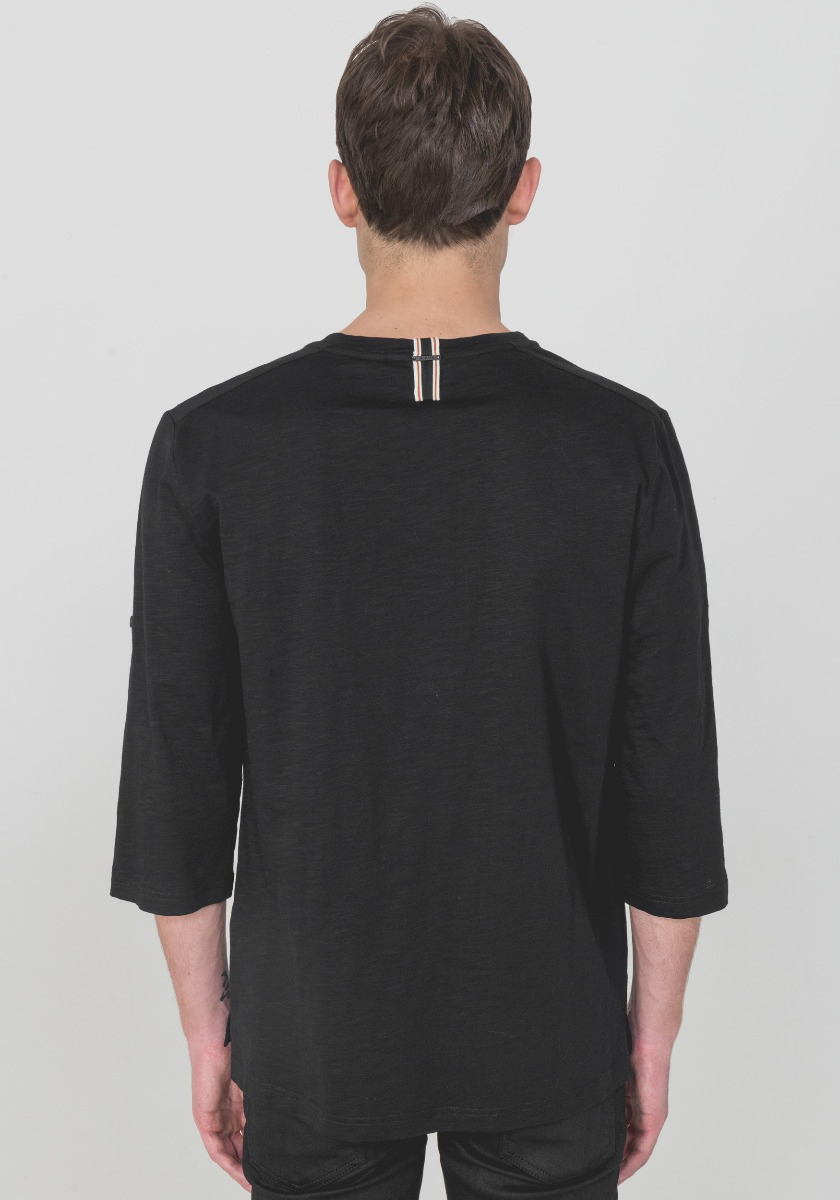 HENLEY-SHIRT AUS 100 % MERCERISIERTER BAUMWOLLE MIT AUFROLLBAREN ÄRMELN - Antony Morato Online Shop