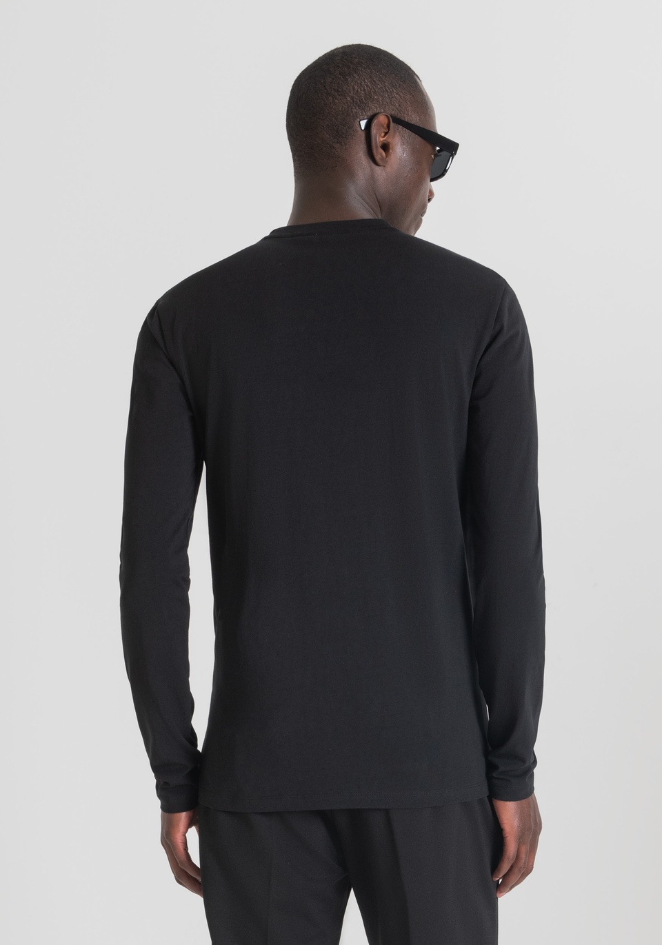 SUPER-SLIM-FIT STRETCH COTTON SHIRT WITH EMBOSSED LOGO - Antony Morato Online Shop