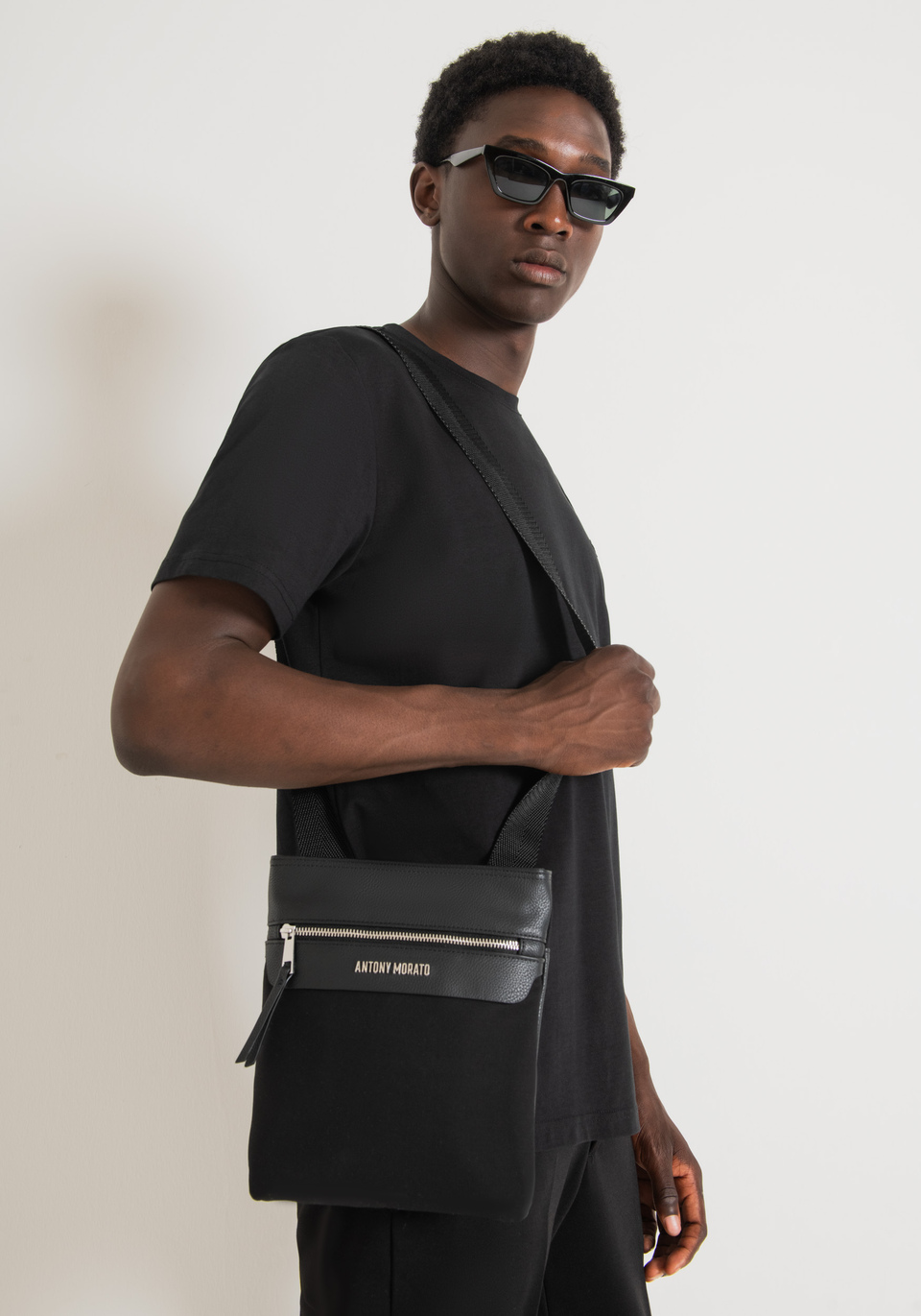アンディモリ MESSENGER BAG IN POPLIN AND FAUX LEATHER | Antony Morato