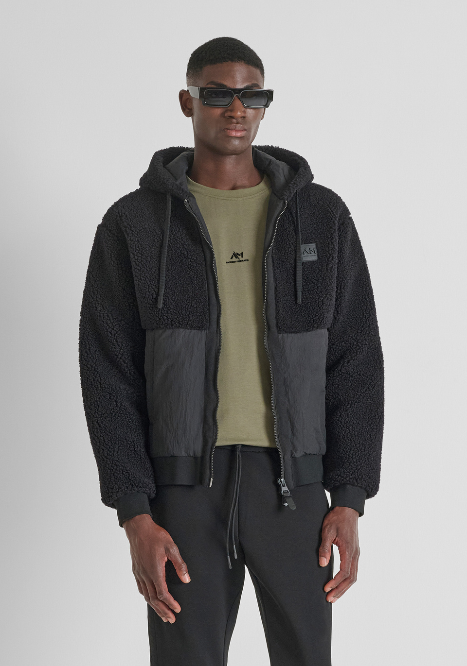 RELAXED FIT HOODED SWEATSHIRT IN SOFT TEDDY EFFECT FABRIC - Antony Morato Online Shop