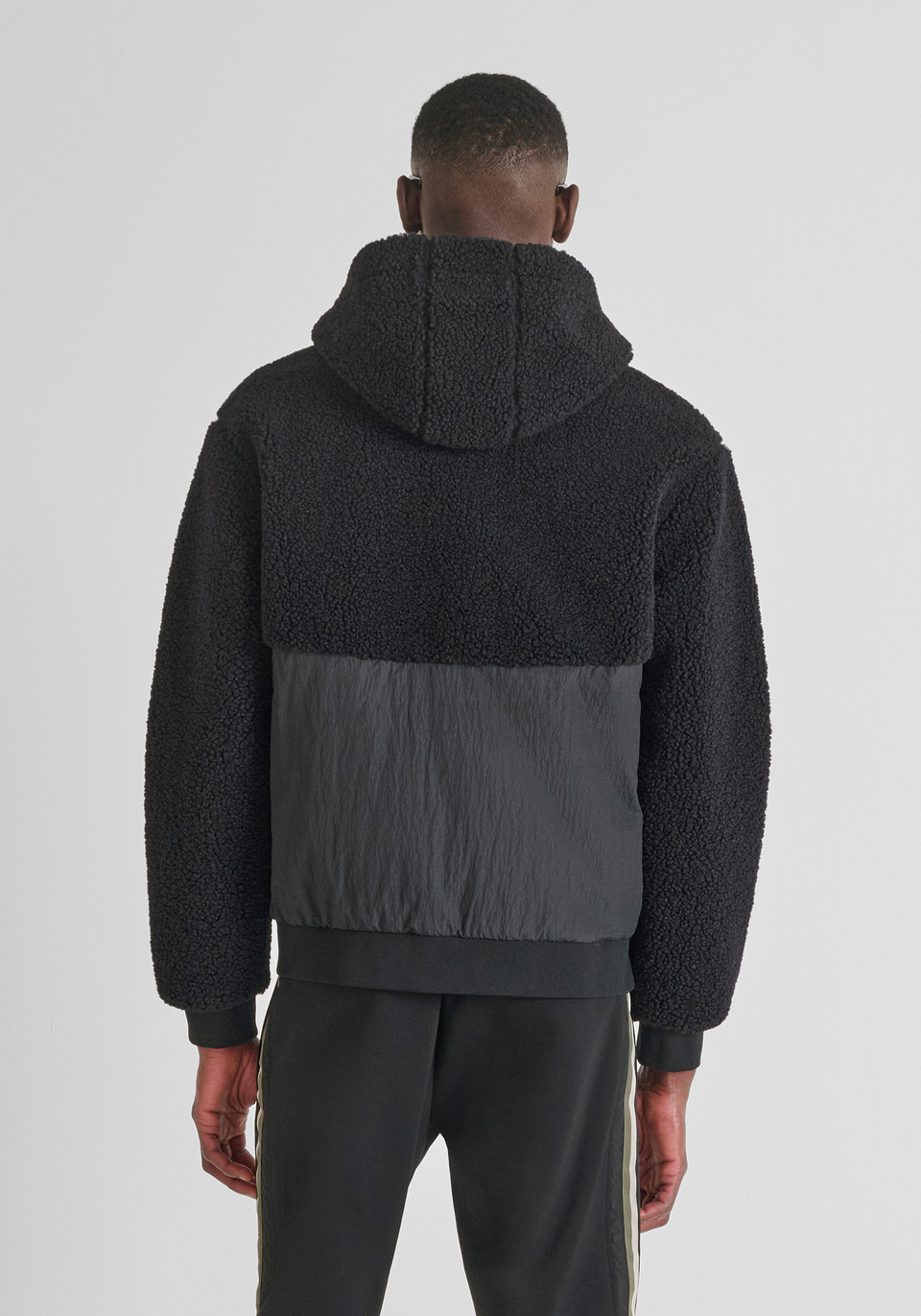 RELAXED FIT HOODED SWEATSHIRT IN SOFT TEDDY EFFECT FABRIC - Antony Morato Online Shop