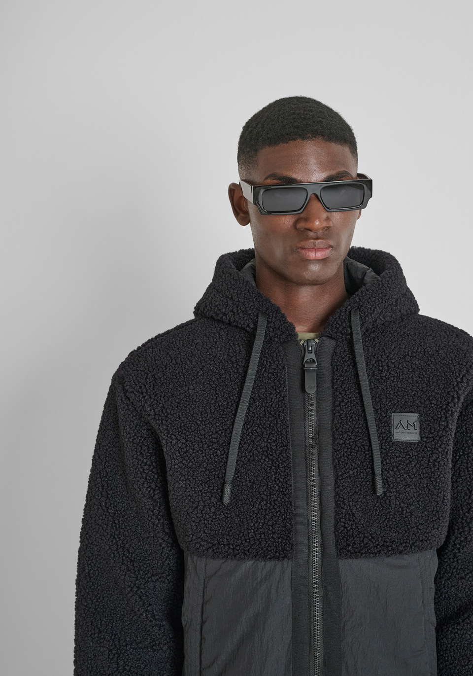 RELAXED FIT HOODED SWEATSHIRT IN SOFT TEDDY EFFECT FABRIC - Antony Morato Online Shop