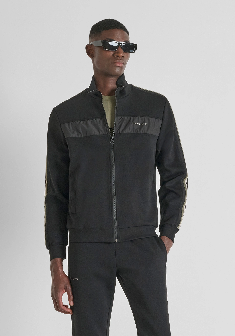 SWEAT REGULAR FIT AVEC ZIP EN MÉLANGE COTON AVEC BANDES - Antony Morato Online Shop