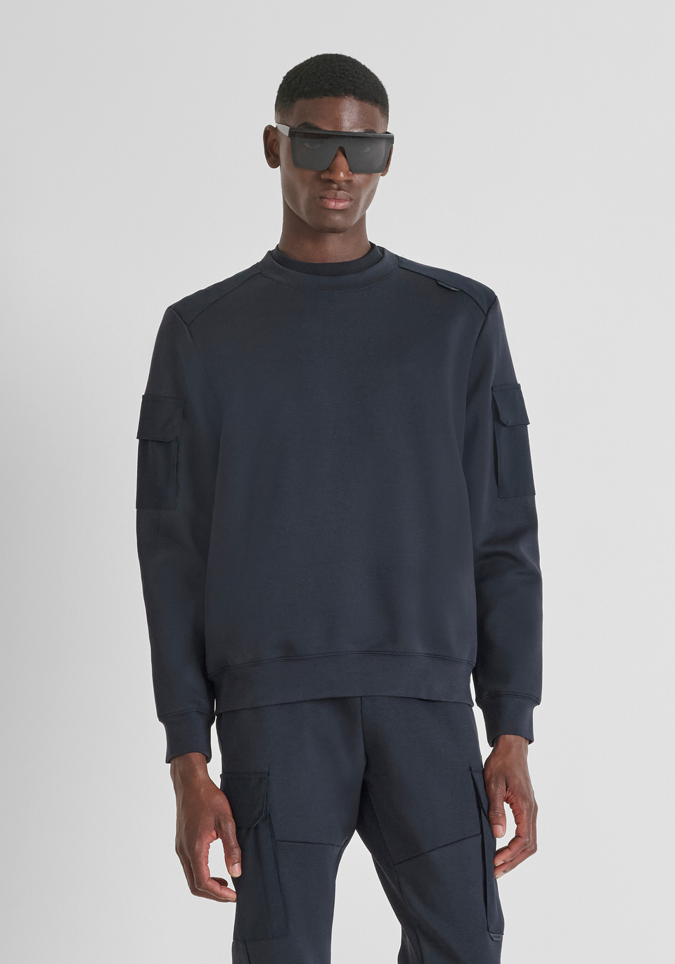 SWEAT COL ROND REGULAR FIT AVEC INSERTS CONTRASTÉS - Antony Morato Online Shop SWEAT COL ROND REGULAR FIT AVEC INSERTS CONTRASTÉS - Antony Morato Online Shop
