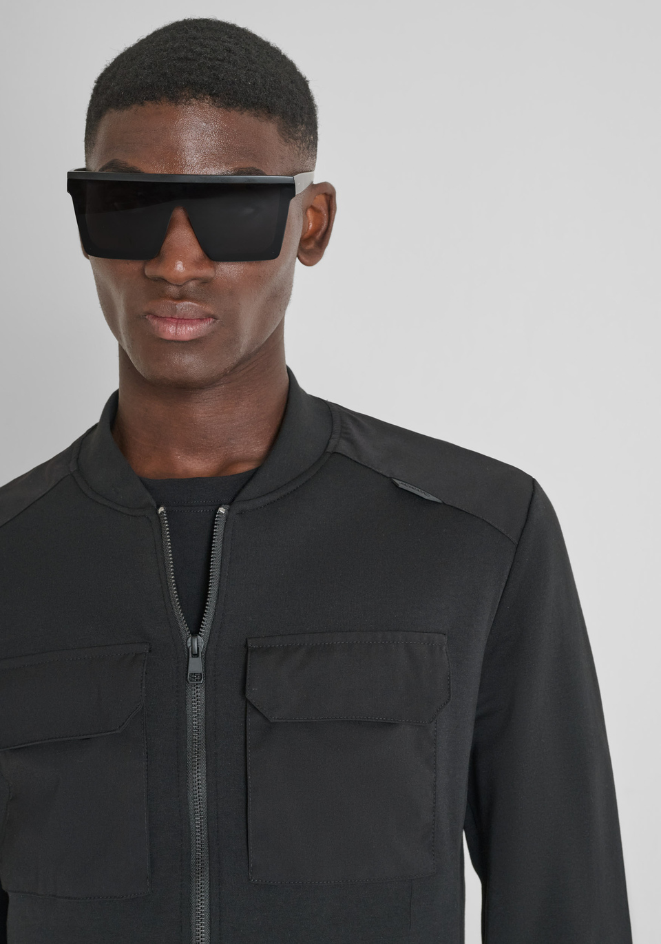 SUDADERA CON CREMALLERA SLIM FIT EN MEZCLA ALGODÓN CON BOLSILLOS - Antony Morato Online Shop