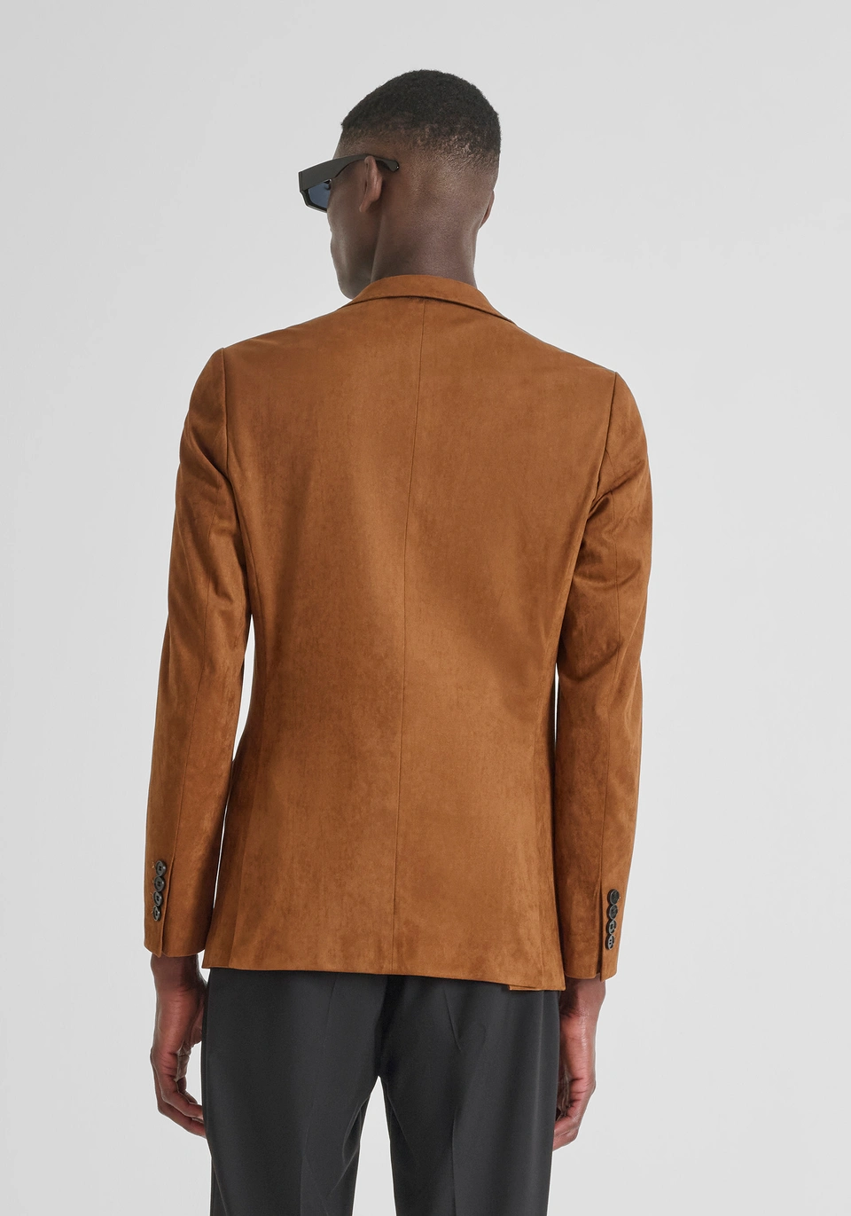 CHAQUETA SLIM FIT «AMIRA» EN TEJIDO EFECTO ANTE - Antony Morato Online Shop