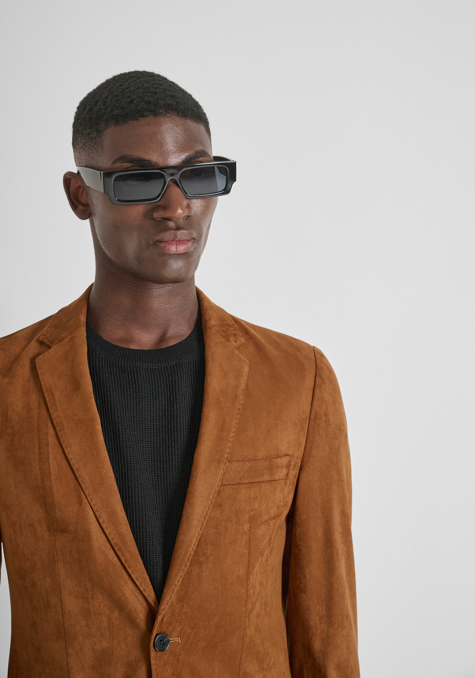 CHAQUETA SLIM FIT «AMIRA» EN TEJIDO EFECTO ANTE - Antony Morato Online Shop