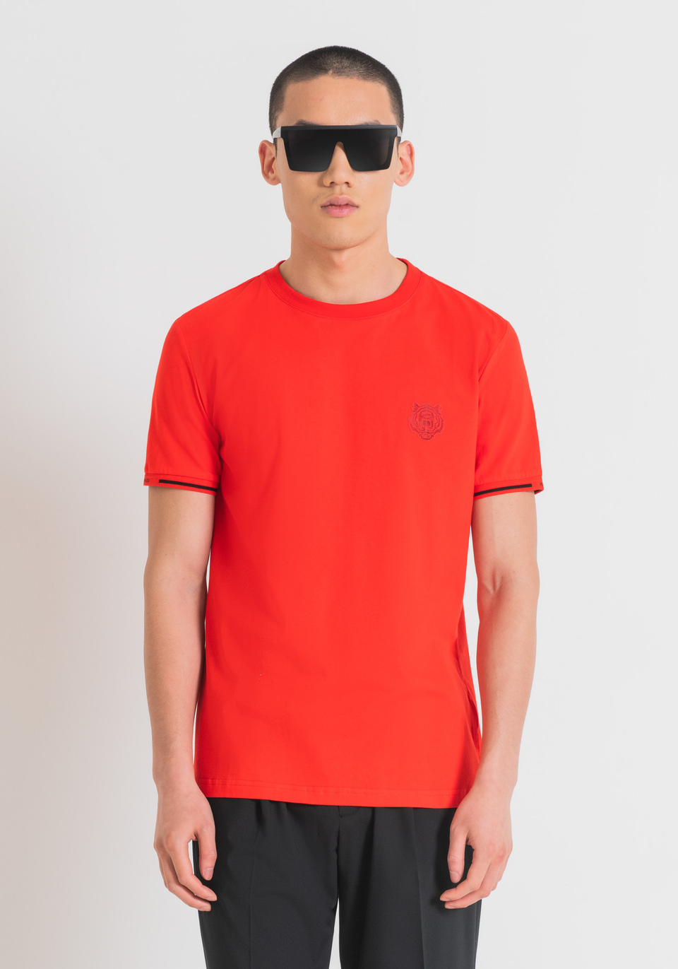 SLIM FIT COTTON JERSEY T-SHIRT WITH TIGER PRINT - Antony Morato Online Shop