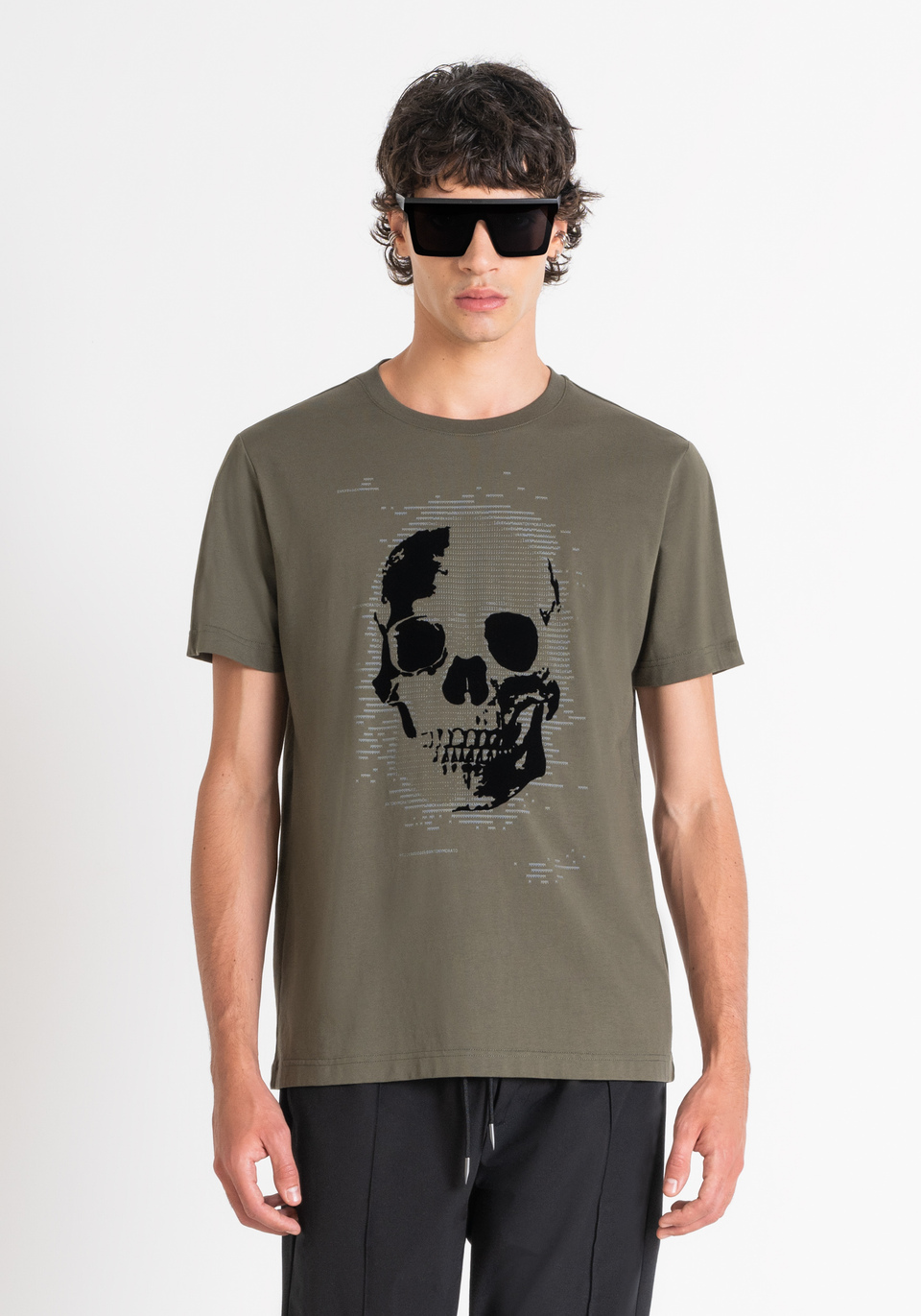 Skull print t shirt deals