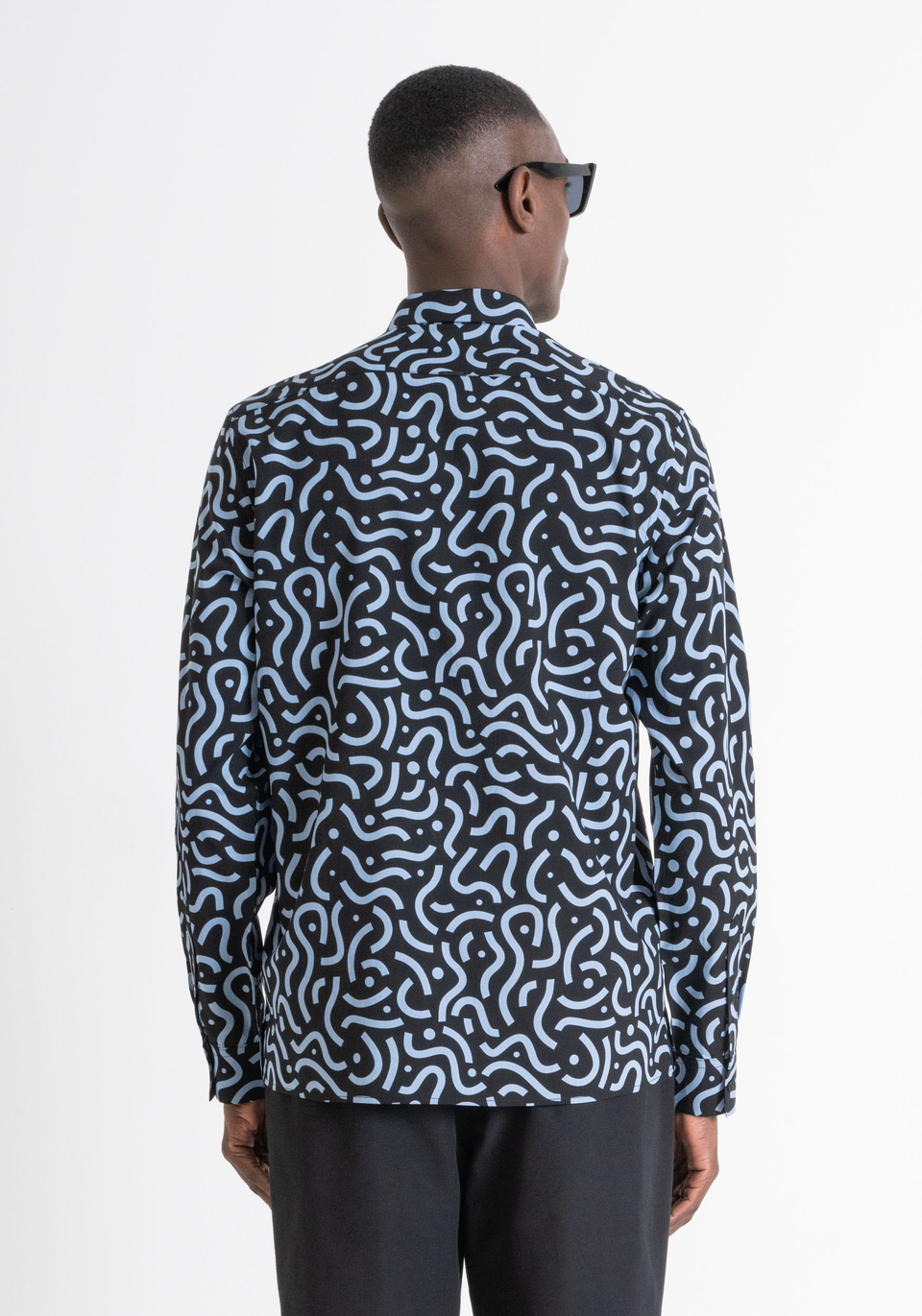 CHEMISE BARCELONA REGULAR FIT COUPE DROITE EN VISCOSE MELANGEE AVEC MOTIF Antony Morato