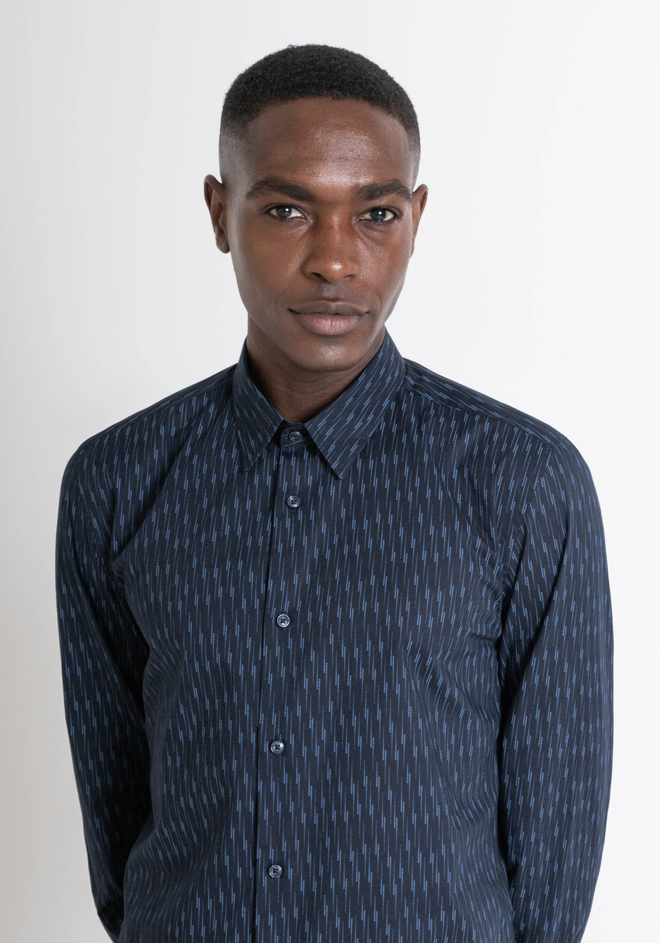 SLIM FIT "NAPOLI" SHIRT IN BLACK COTTON WITH MICRO PATTERN - Antony Morato Online Shop