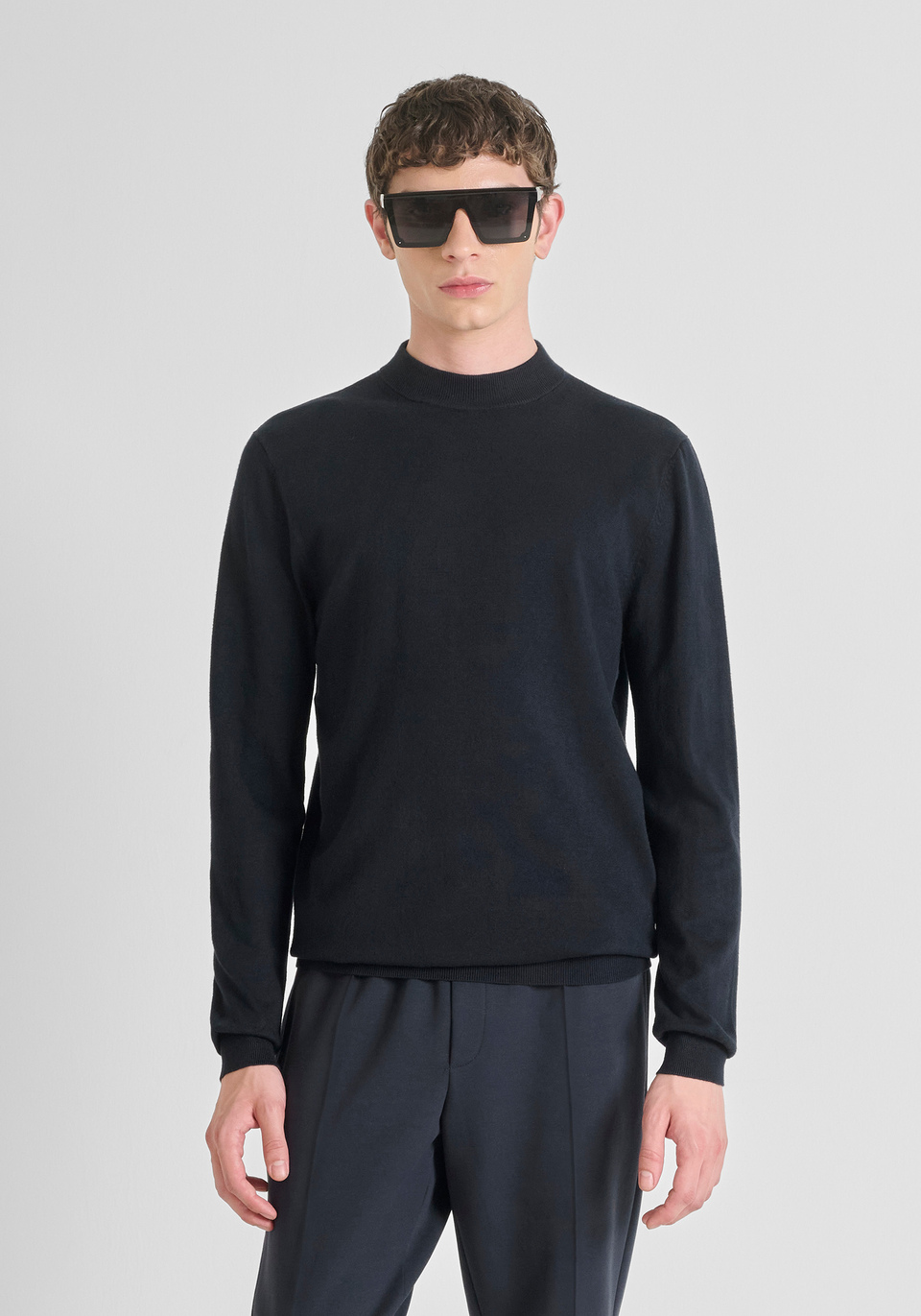 SLIM FIT COTTON JERSEY SWEATER IN STRETCH VISCOSE BLEND WITH COLLAR - Antony Morato Online Shop