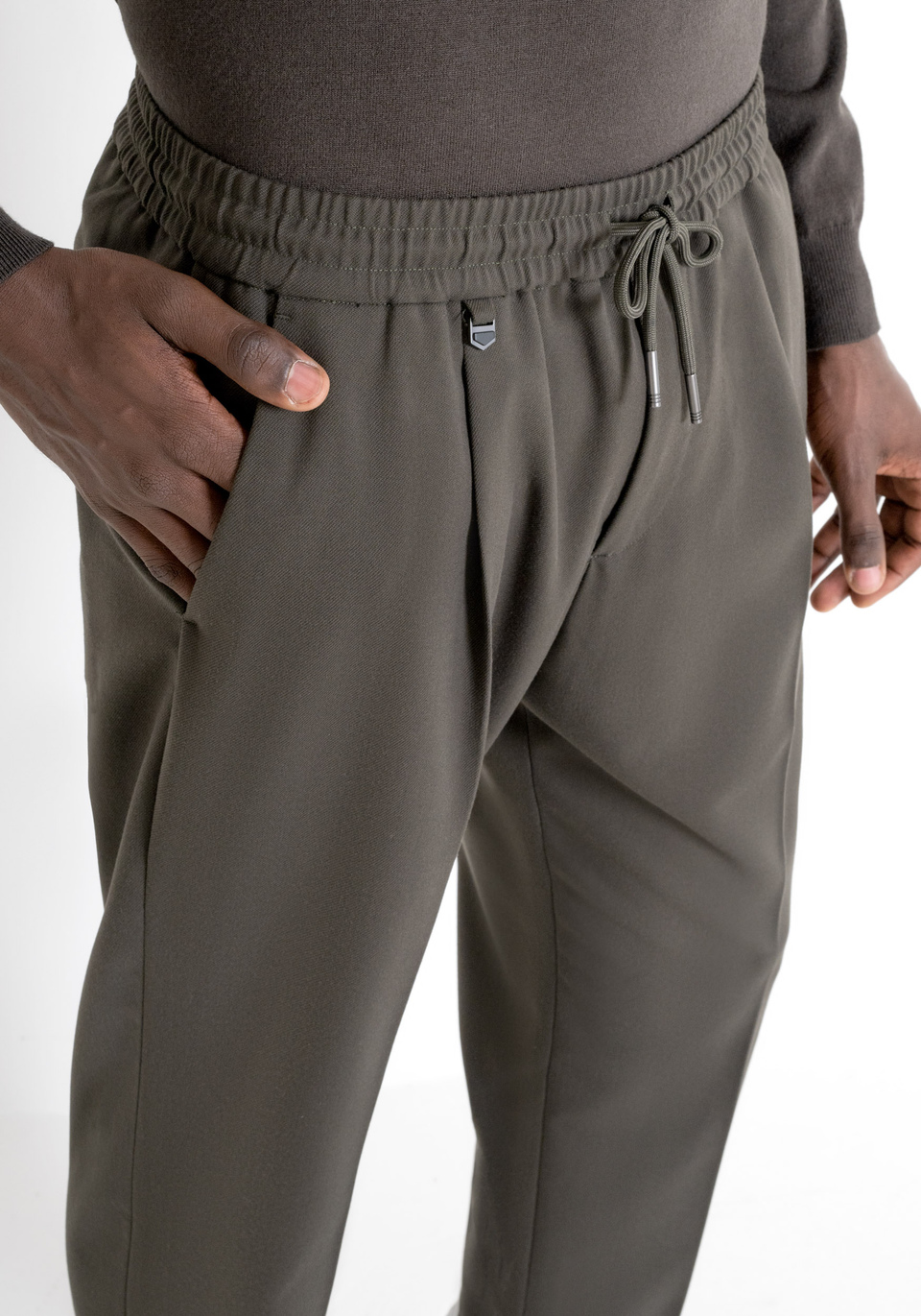 REGULAR FIT "NEIL" TROUSERS IN GREEN VISCOSE BLEND - Antony Morato Online Shop