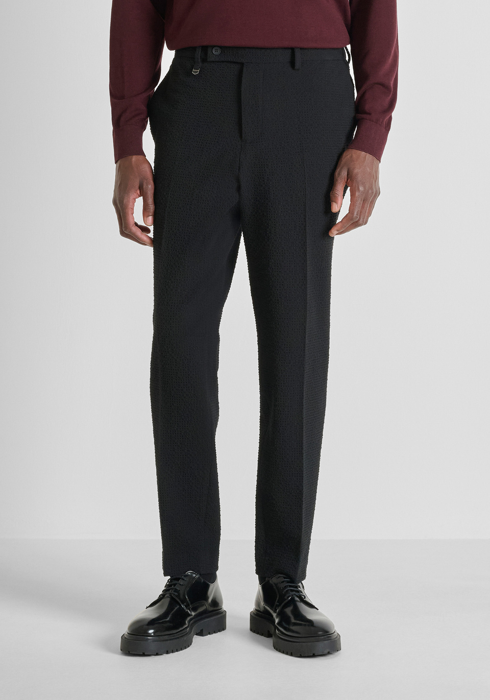 PANTALON REGULAR FIT « CORA » JAMBE DROITE EN TISSU VISCOSE - Antony Morato Online Shop