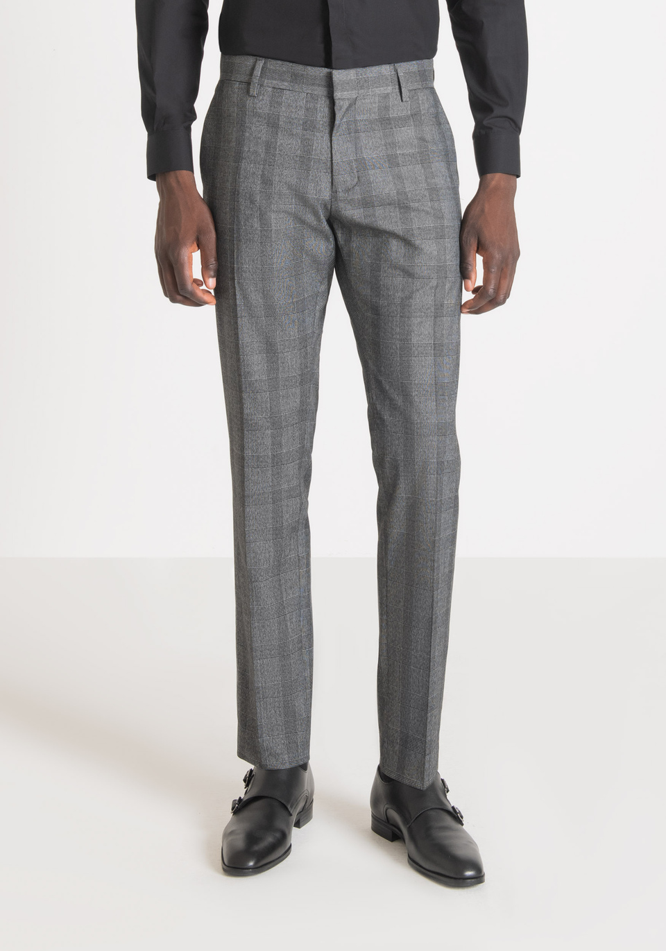 "BONNIE" SLIM FIT TROUSERS IN STRETCH FABRIC WITH PRINCE OF WALES PATTERN - Antony Morato Online Shop